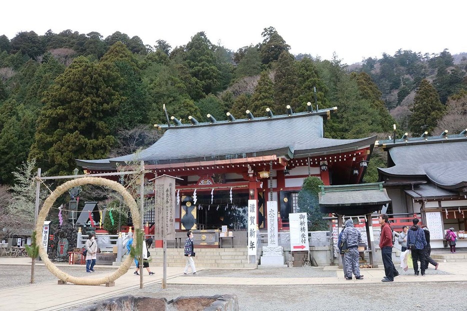 スタンプラリーの対象となる観光スポット、大山阿夫利神社下社（資料写真）