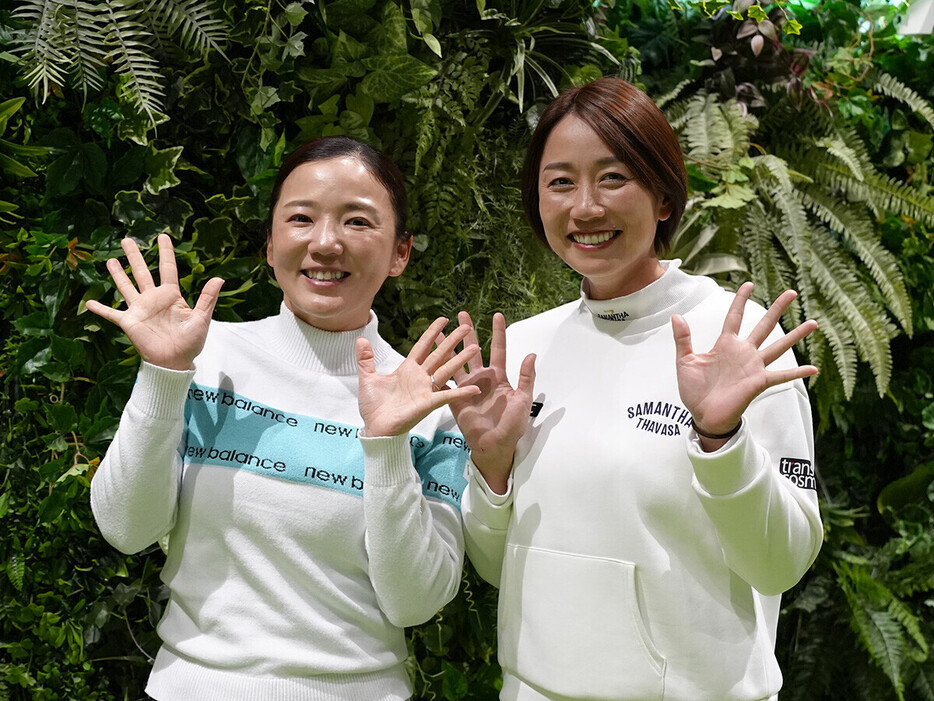 盟友・原江里菜との対談で2025年シーズン女子ゴルフツアーの展望を語り合った photo by Sportiva