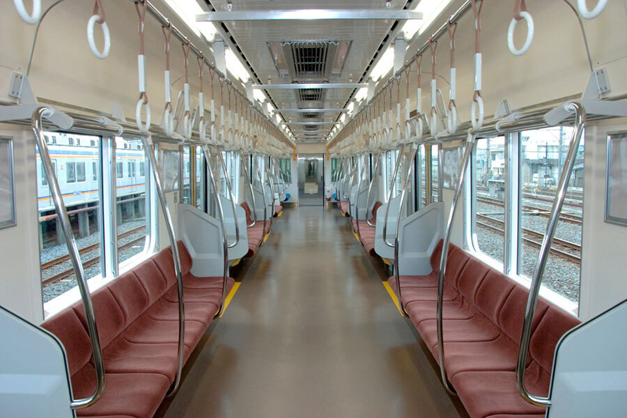 南海電鉄の8000系車両（写真提供／南海電気鉄道）