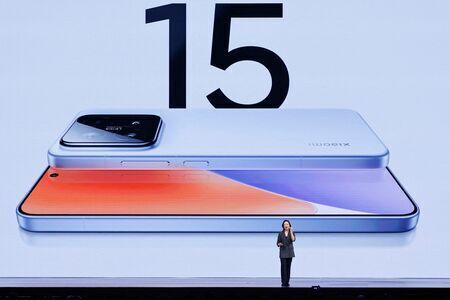 Xiaomi 15（写真：ロイター/アフロ）