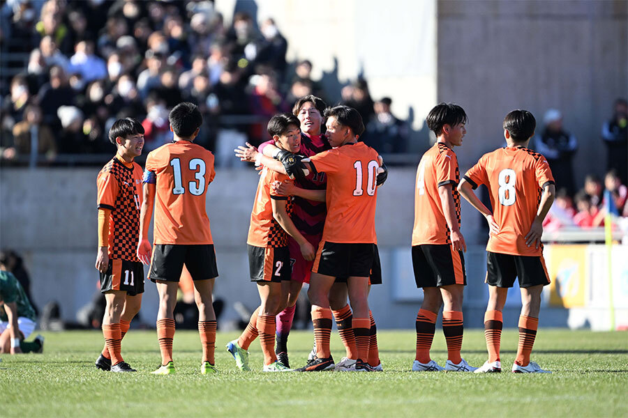 高川学園のトルメンタに海外も注目【写真：徳原隆元】