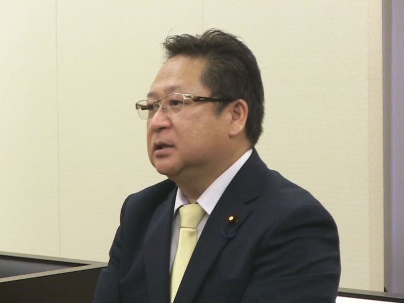 新年の抱負を語る真野哲衆議院議員＝６日午後・ぎふチャン本社 