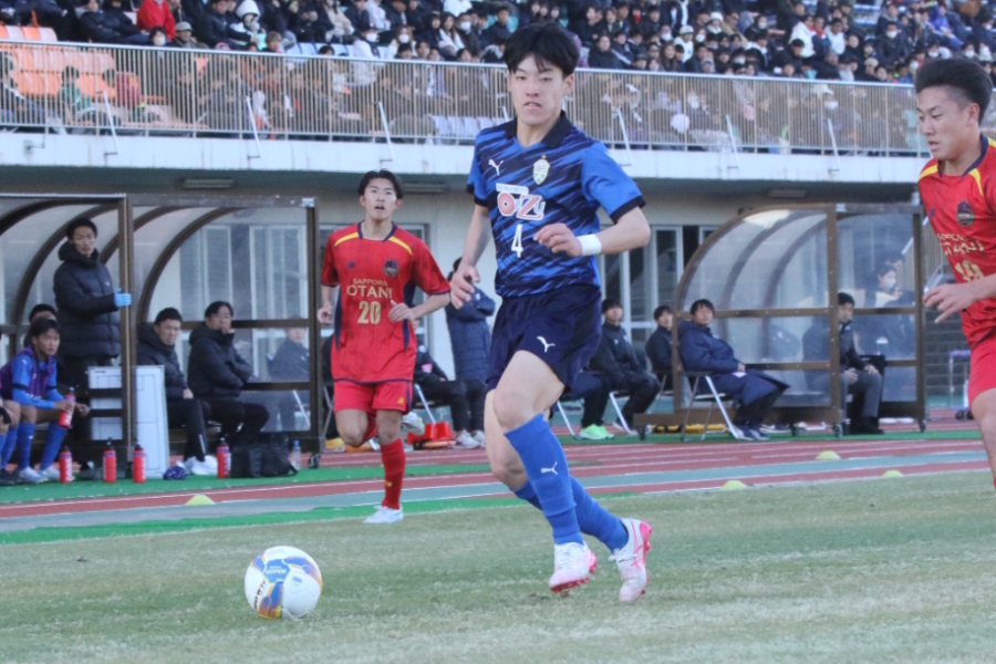 大津2年生CB村上慶【写真：FOOTBALL ZONE】