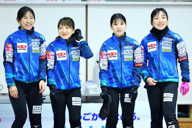 カーリング女子のロコ・ソラーレ（写真：西村尚己/アフロスポーツ）