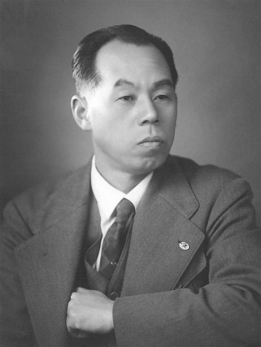 日本画家の吉村忠夫さん（1943年）