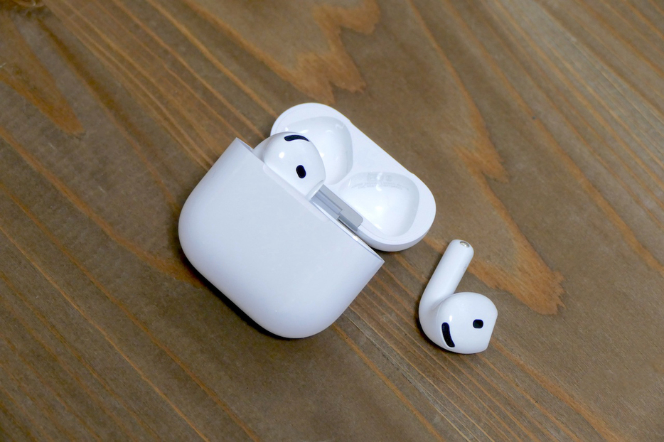 「AirPods 4（ANC）」