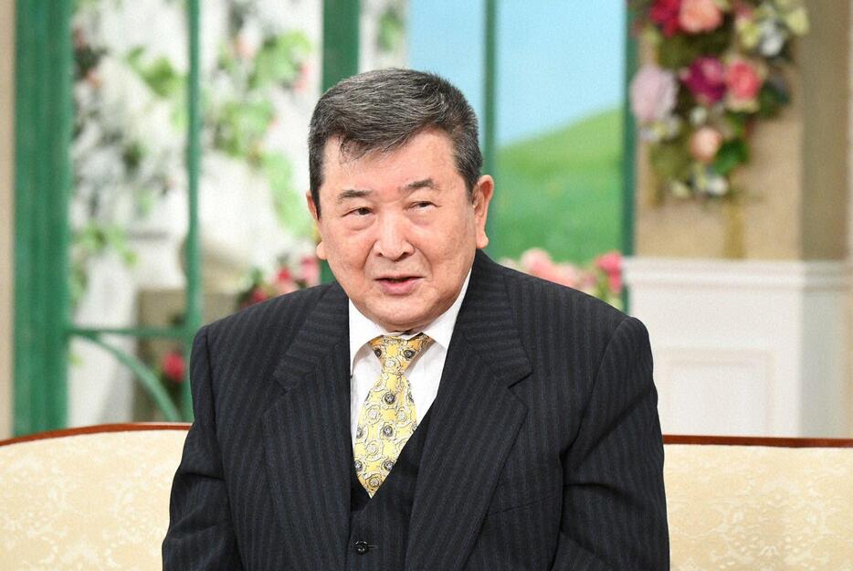 トーク番組「徹子の部屋」に出演する小林旭さん＝テレビ朝日提供