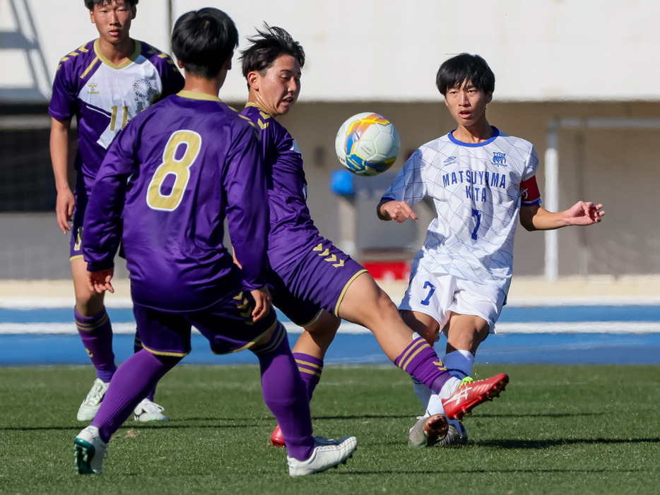 MF松永悠吾(2年=愛媛U-15)(Kaoru WATANABE/GEKISAKA)