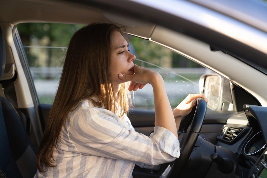 免許取得から1年経っても「初心者マーク」をつける息子。「まだ運転が不安」とのことですが、1年以上つけていても大丈夫なのでしょうか…？