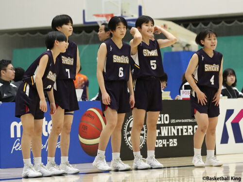 新しい布陣でJr.ウインターカップに臨んだ樟蔭中学 [写真]＝バスケットボールキング