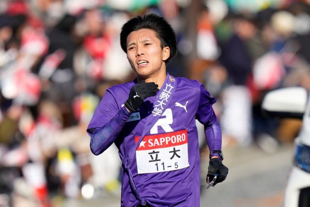 5区で力走をみせた立教大学の山本羅生選手(写真：アフロ)