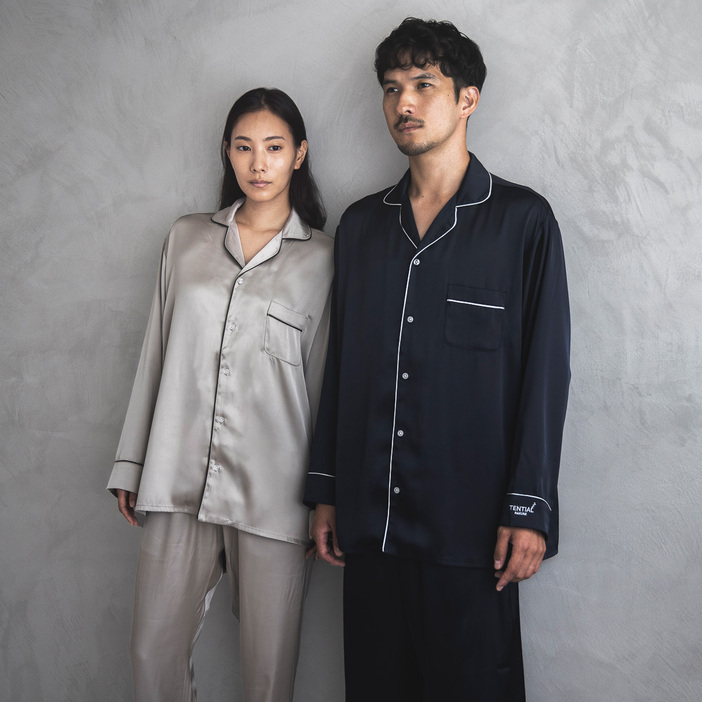 TENTIAL「BAKUNE Pajamas Satin（上下セット）」