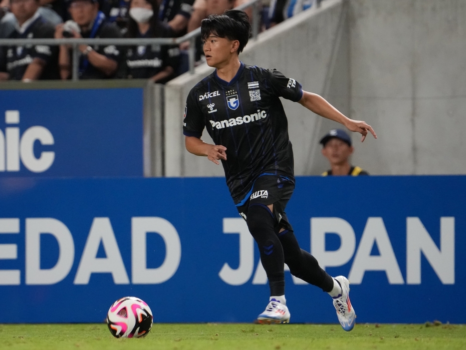 MF中村仁郎(Getty Images)