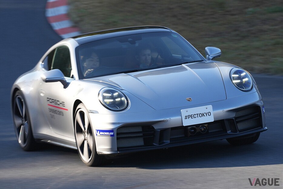 ポルシェ新型「911カレラ」