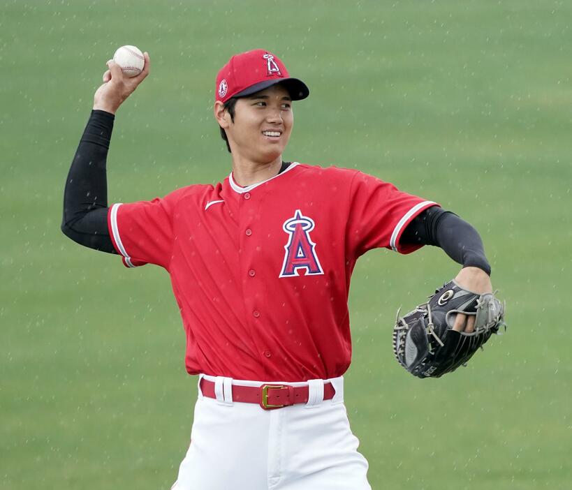 大谷翔平がエンゼルスと2年850万ドル(約8億9000万円）で契約合意し調停を回避(写真・アフロ）