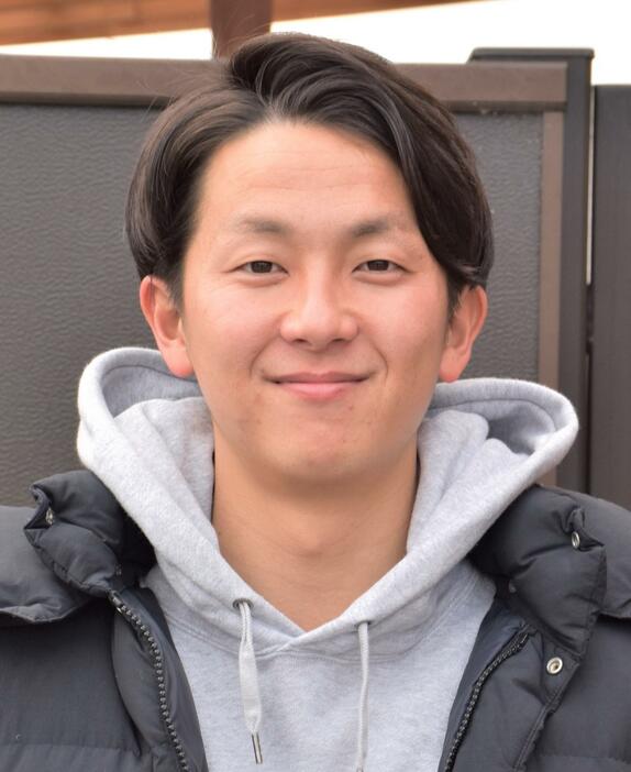 鳴門・硬式野球部OBで元コーチの甲本裕次郎さん＝徳島県藍住町徳命で2022年2月3日、国本ようこ撮影