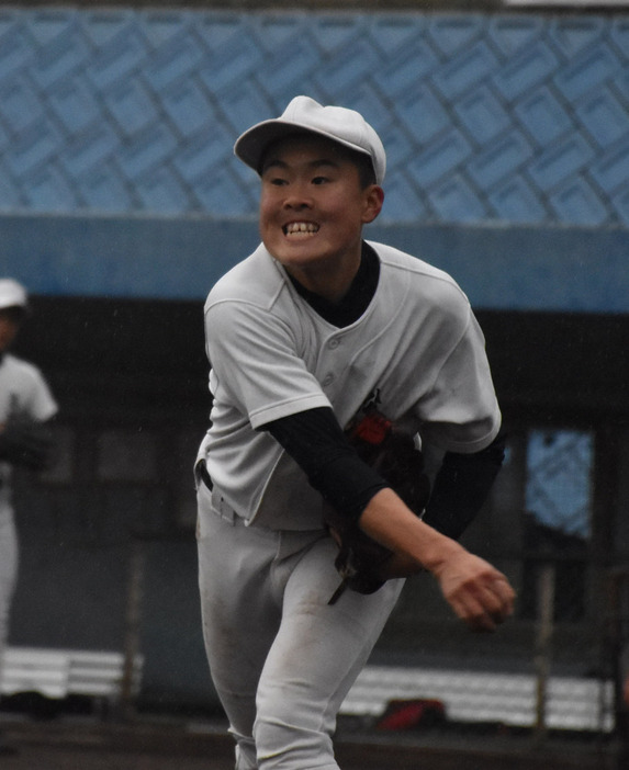 松上祐吾選手（２年）＝兵庫県姫路市打越で、後藤奈緒撮影