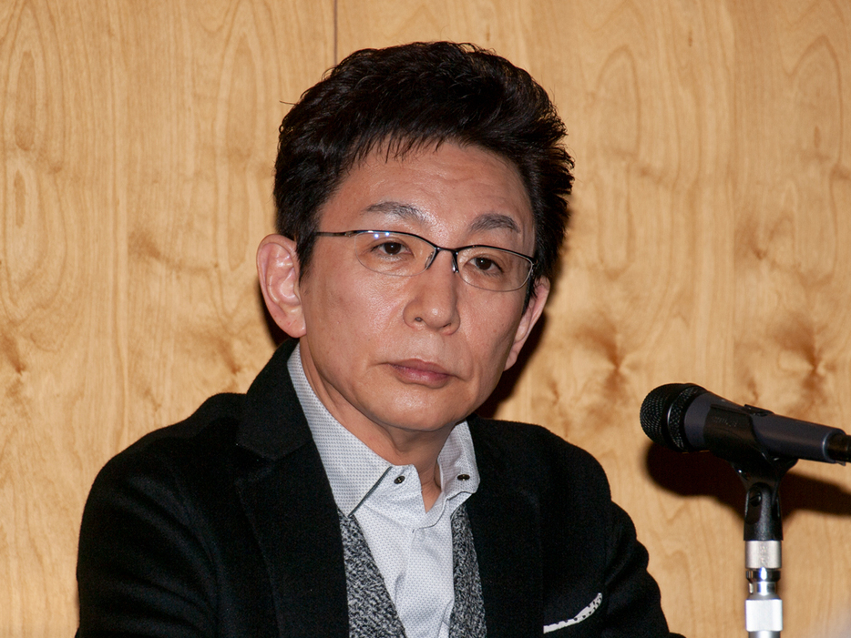 古舘伊知郎さん（2015年、報道ステーション降板発表会見で　撮影：志和浩司）