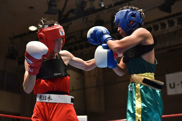 [画像]大会5連覇を果たした松本圭佑選手（左）（PHOTO:山口裕朗）