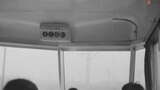 パノラマカーの展望席にはネオン管の速度計があった。下り勾配の手前を110km/hでノッチオフしても表示は変わらなかったから、110以上の表示は出ないようになっていたのかも知れない（場所不明／1964年3月24日、楠居利彦撮影）。
