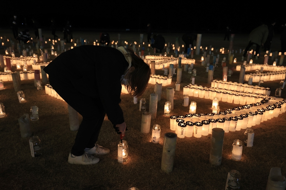 多くの犠牲者が出た東日本大震災。ただ、地震の揺れによって被害を受けた新耐震の建物はそれほど多くなかった（写真：つのだよしお/アフロ）