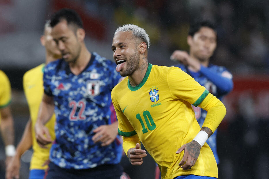 ネイマールに決められたPKが決勝ゴールとなり日本はブラジルに0－1敗戦(写真・ロイター／アフロ）