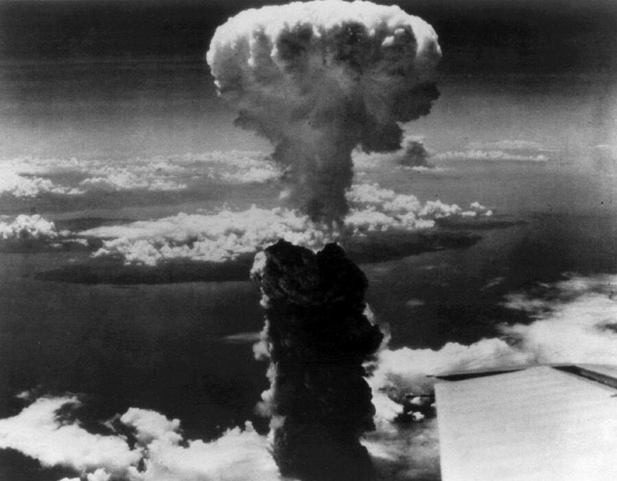 [写真]広島への原爆投下の3日後、長崎にも原爆が投下された（ロイター/アフロ）