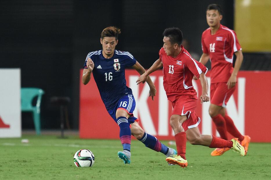 中盤で1対1の強さを発揮していたMF山口蛍=2015年8月2日（写真：アフロスポーツ）