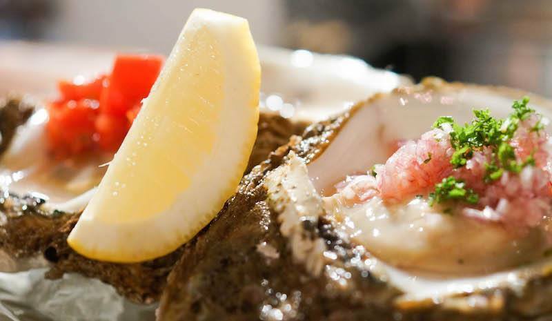 [写真]お肉のような食べごたえがある「若狭の岩牡蠣」