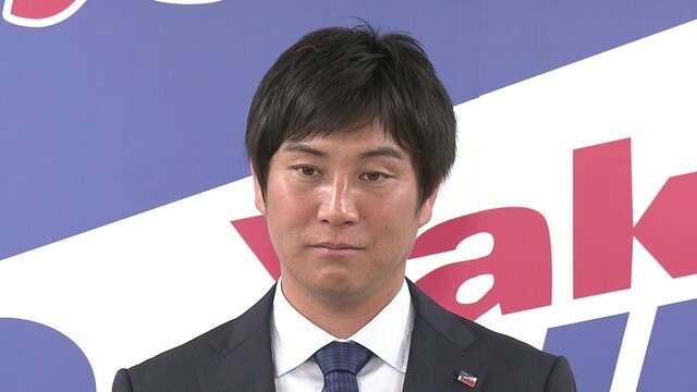 契約更改を行った川端慎吾選手