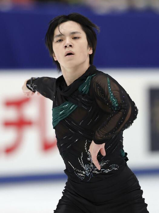 男子フリー　演技する宇野昌磨＝長野市ビッグハット