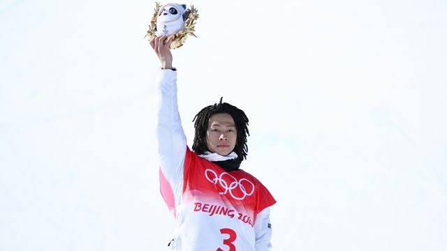 北京五輪で優勝した平野歩夢選手が今季W杯初優勝(写真:松尾/アフロスポーツ)