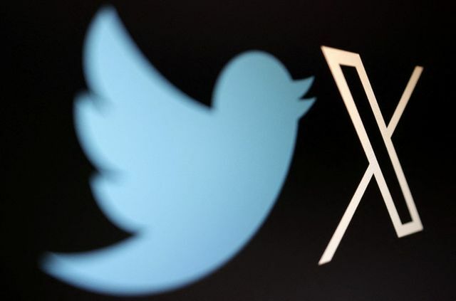 Twitterの旧ロゴとXの現ロゴ（写真：ロイター/アフロ）