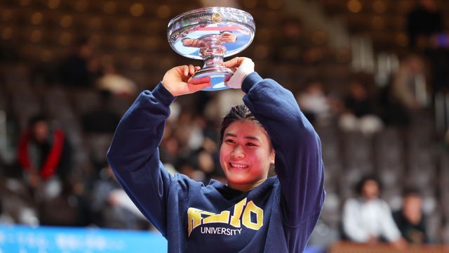 天皇杯を制した尾崎野乃香選手(写真：長田洋平/アフロスポーツ)