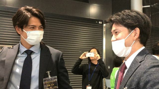 栗原陵矢選手と仲良しな高橋礼投手