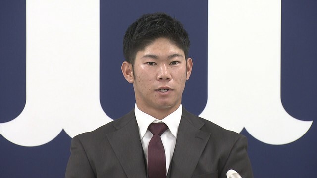 契約更改をした広島・坂倉将吾選手