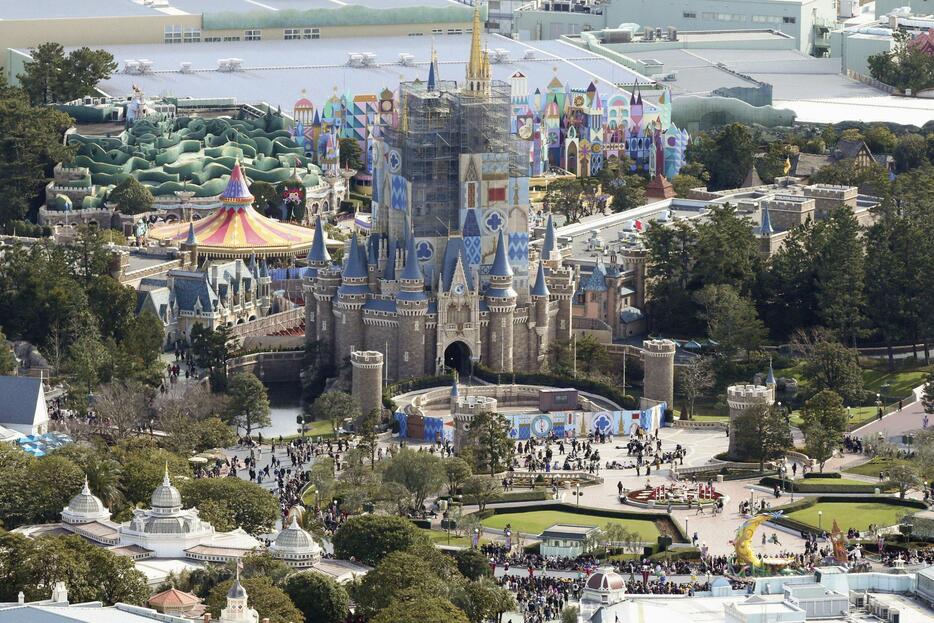 東京ディズニーランド＝2020年、千葉県浦安市