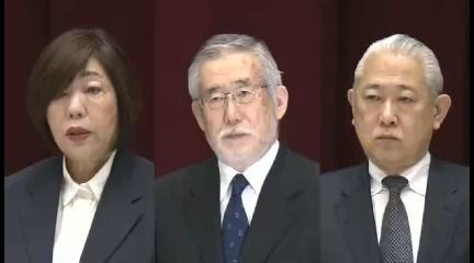 左から林理事長、酒井学長、澤田副学長