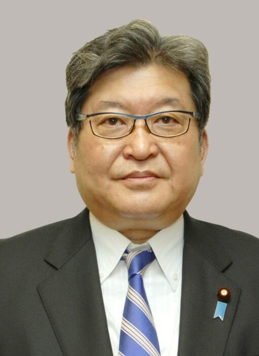 自民党の萩生田光一政調会長