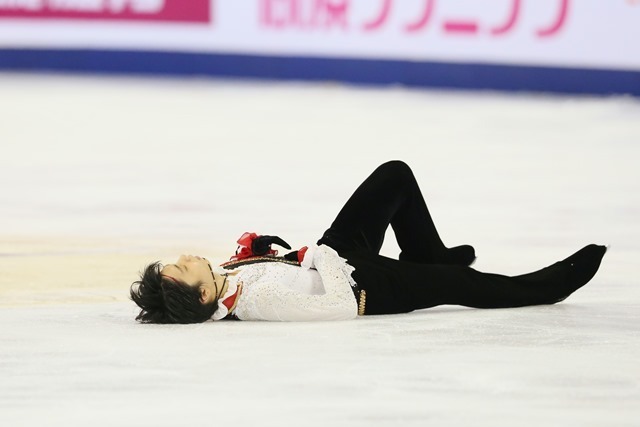 写真特集]羽生結弦が衝突し流血…4分半を演じきって堂々2位 (Yahoo