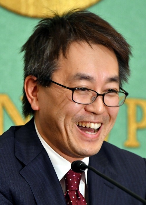 [資料写真]国民栄誉賞が贈られることが決まった羽生善治氏。授与式は2月13日に首相官邸で行われる（Natsuki Sakai/アフロ）