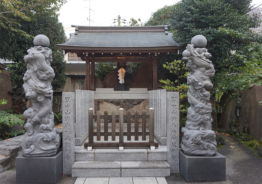 境内には龍神宮も=東京都世田谷区