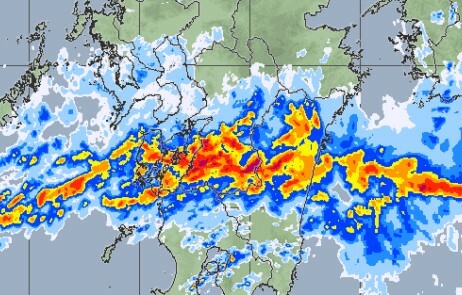 発達した積乱雲が帯状に連なってできる線状降水帯（気象庁資料より）