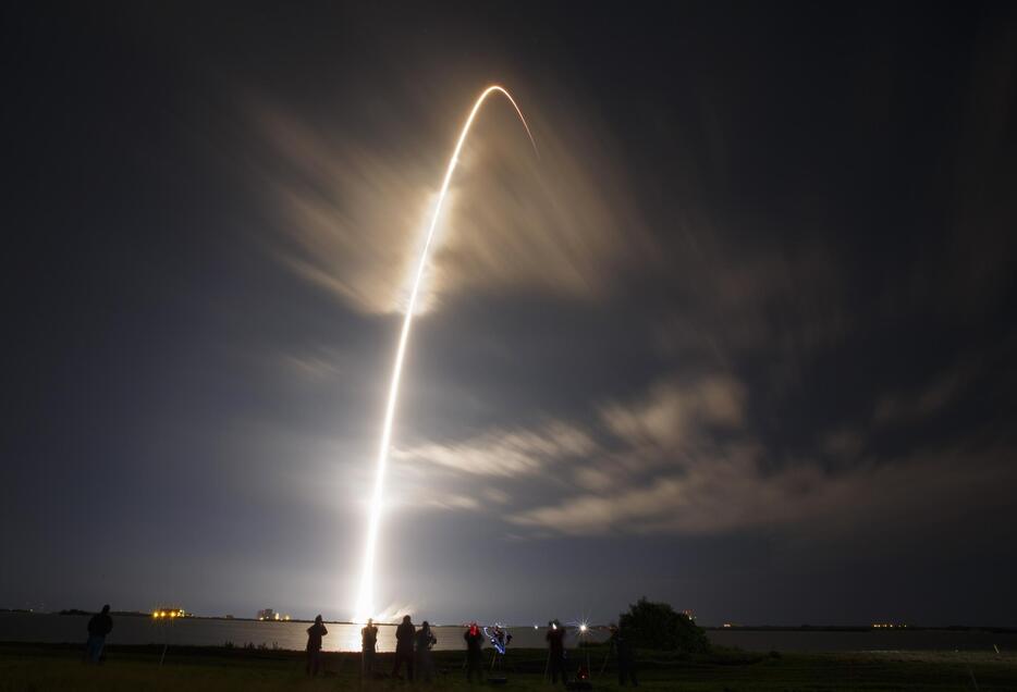 国際宇宙ステーションに補給物資を届ける無人宇宙船を打ち上げ（ロイター/アフロ）