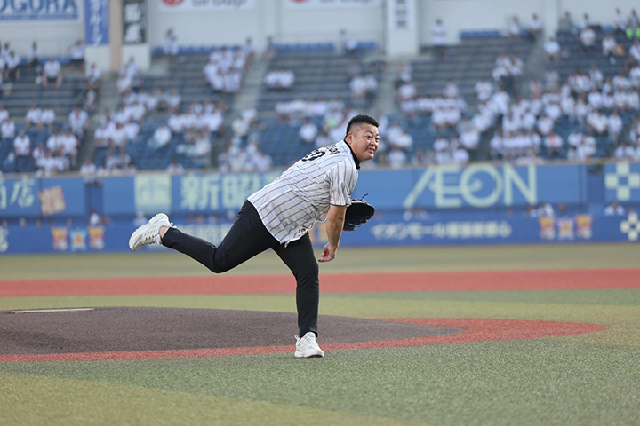 元プロ野球選手　小林雅英使用スパイク 元プロ野球選手 小林雅英使用スパイク - メルカリ