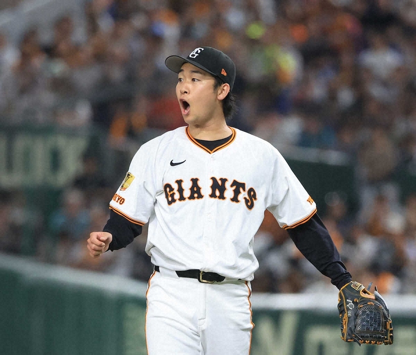 レビュー高評価商品 巨人・山崎伊織が圧巻の8回10K無失点快投 森下 セ界トップ8勝目 記念グッズ