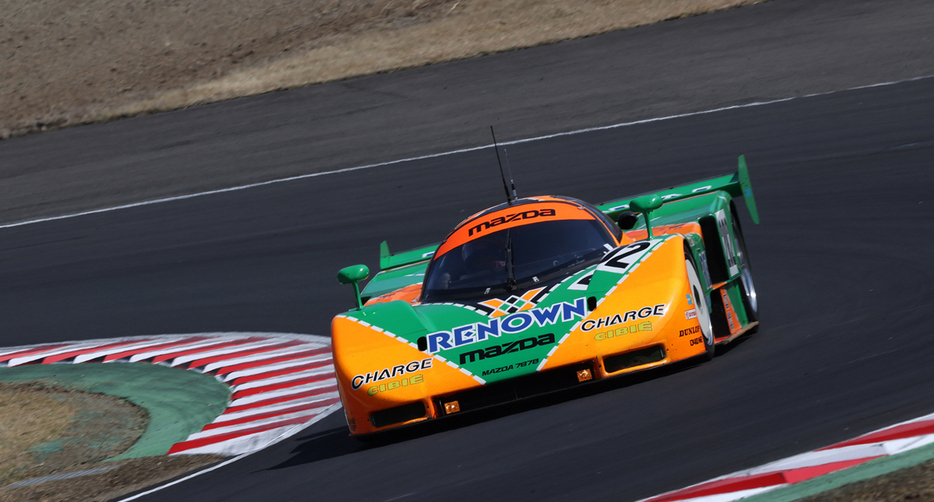 ロードスターはもちろん伝説のル・マン優勝マシン「787B」も走る
