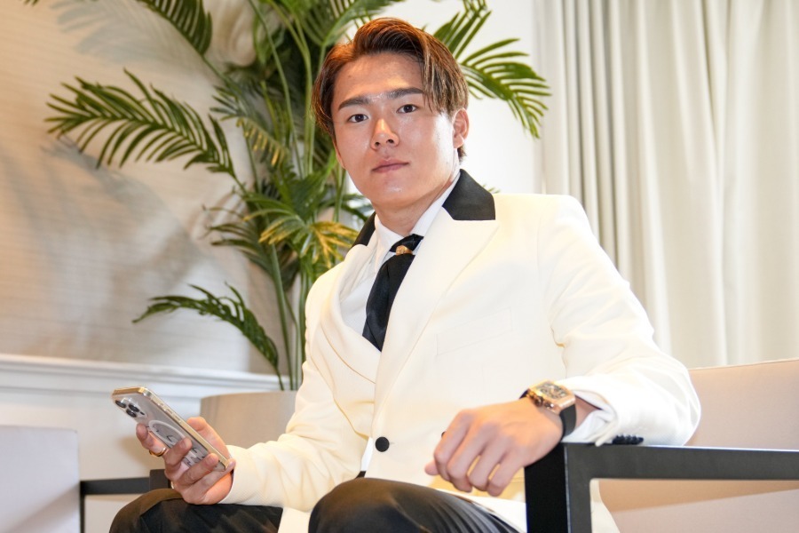 山本由伸 時計 有名人の腕時計bot on X: 