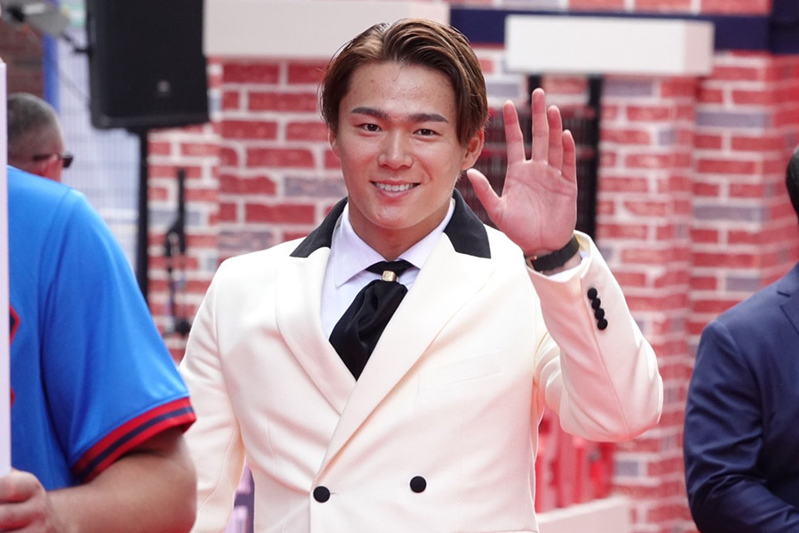 山本由伸 時計 有名人の腕時計bot on X: 