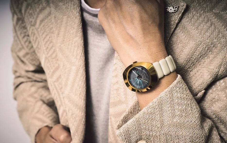 非売品！限定100点！デジモン　進化腕時計 CITIZEN xC daichi collection EE1004-65N 世界限定1,200本
